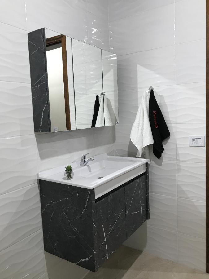 Canyons Guest House ปรายากรันเจ ภายนอก รูปภาพ